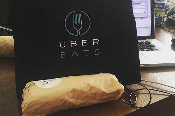 Be an UberEats driver while being an Uber driver