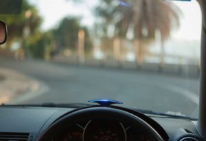 GOFAR Ray mounted on the car's dashboard